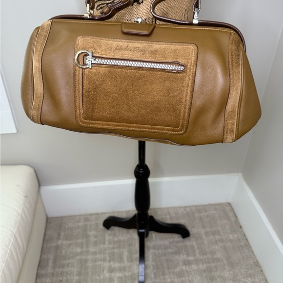 Salvatore Ferragamo Brown Leather Bag - Picture 13 of 16